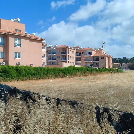 Two Bedroom With Pool *